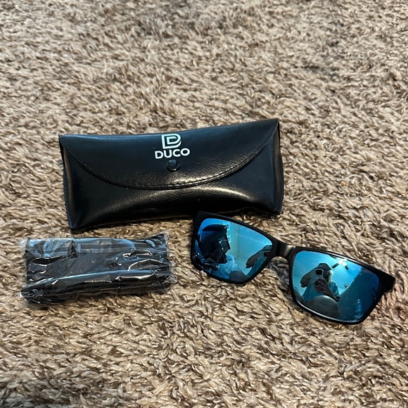 Duco Black Sunglasses with Blue Lenses - Picture 1 of 7